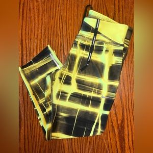 Nike capri running leggings